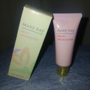 Mary Kay Facial Highlighter - Gold